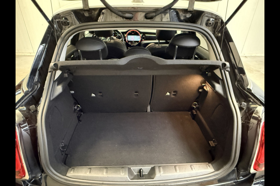 MINI Mini 1.5 136pk Cooper Maximise NAVIGATIE-SPORT INT.-CAMERA-PDC