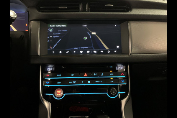 Jaguar XF 2.0t Prestige VIRTUAL COCKPIT-NAVI-LANE ASSIST-ECC-PDC-LED VERLICHTING-CRUISE CONTROL