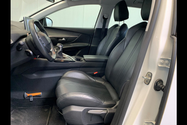 Peugeot 3008 1.2 Turbo 131PK PureTech Blue Lease Executive NAVIGATIE-VOL LEDER-AIRCO/ECC-CAMERA-PDC-DIGI.COCKPIT