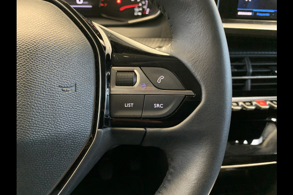Peugeot 208 1.2 PureTech Allure 100PK LEDER-CAMERA-NAVI by CARPLAY-LMV-PDC-CRUISE CONTROL