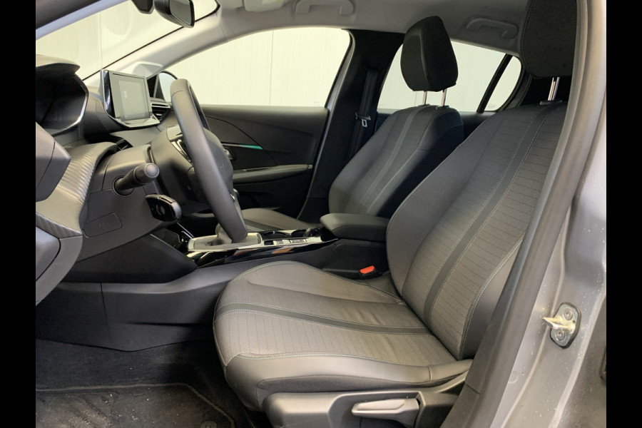 Peugeot 208 1.2 PureTech Allure 100PK LEDER-CAMERA-NAVI by CARPLAY-LMV-PDC-CRUISE CONTROL