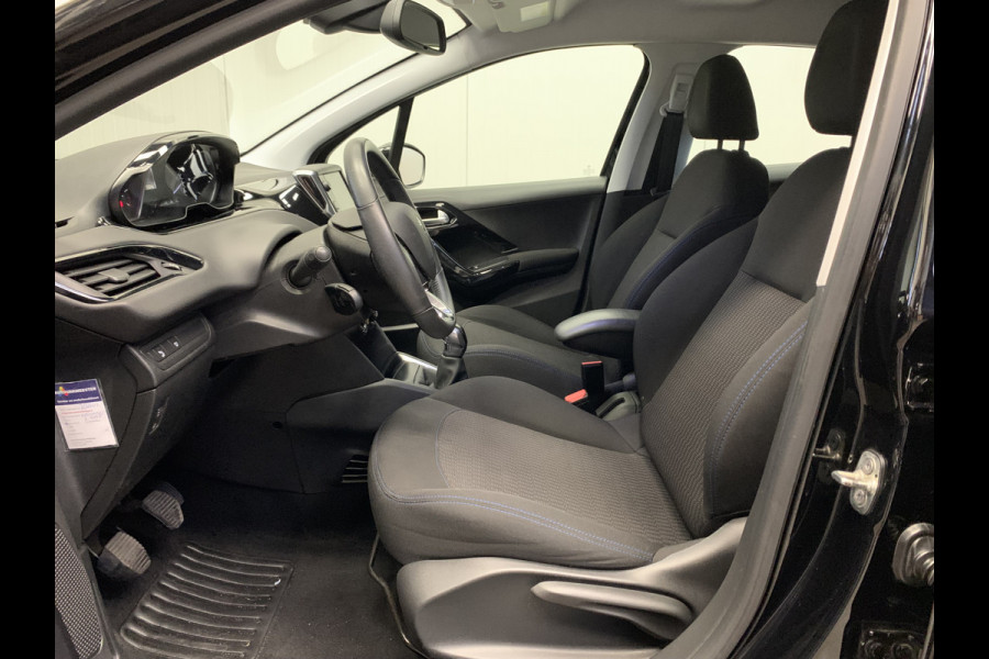 Peugeot 208 1.2 PureTech Signature NAVIGATIE-AIRCO-PDC-CRUISE CONTROL-5DEURS