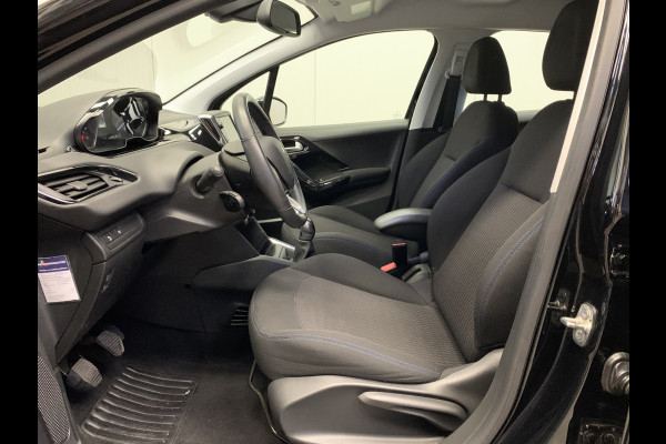 Peugeot 208 1.2 PureTech Signature NAVIGATIE-AIRCO-PDC-CRUISE CONTROL-5DEURS