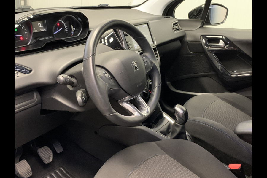Peugeot 208 1.2 PureTech Signature NAVIGATIE-AIRCO-PDC-CRUISE CONTROL-5DEURS