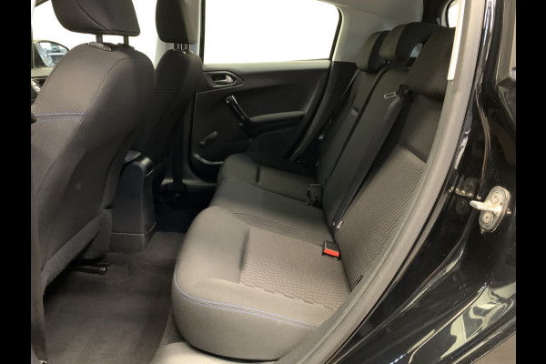 Peugeot 208 1.2 PureTech Signature NAVIGATIE-AIRCO-PDC-CRUISE CONTROL-5DEURS