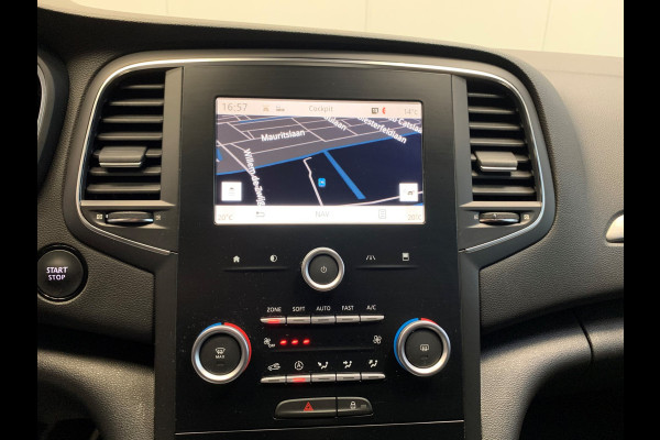 Renault Mégane Estate 1.2 TCe Bose NAVIGATIE-LEDER-PDC-LMV-SPORT.INT-1700KG Trekgewicht!!