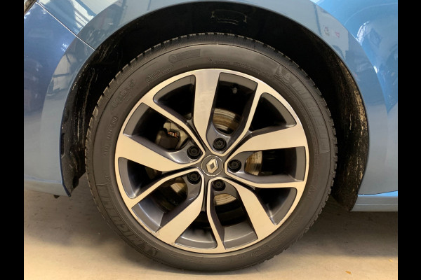 Renault Mégane Estate 1.2 TCe Bose NAVIGATIE-LEDER-PDC-LMV-SPORT.INT-1700KG Trekgewicht!!