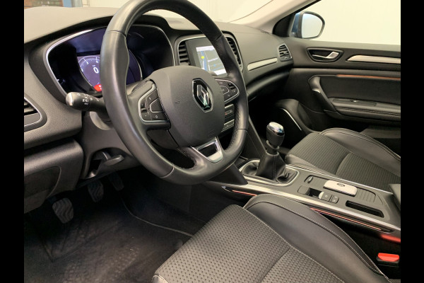 Renault Mégane Estate 1.2 TCe Bose NAVIGATIE-LEDER-PDC-LMV-SPORT.INT-1700KG Trekgewicht!!