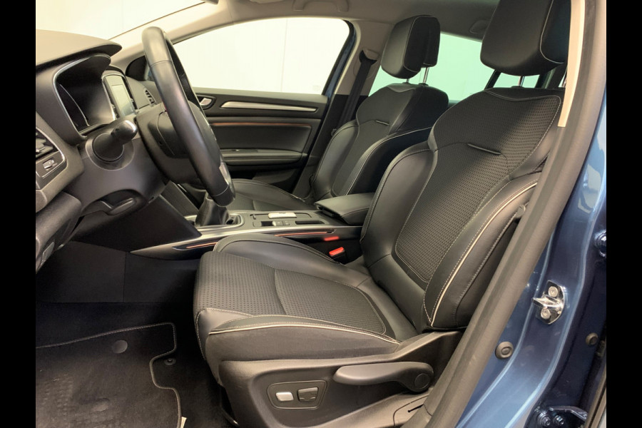 Renault Mégane Estate 1.2 TCe Bose NAVIGATIE-LEDER-PDC-LMV-SPORT.INT-1700KG Trekgewicht!!