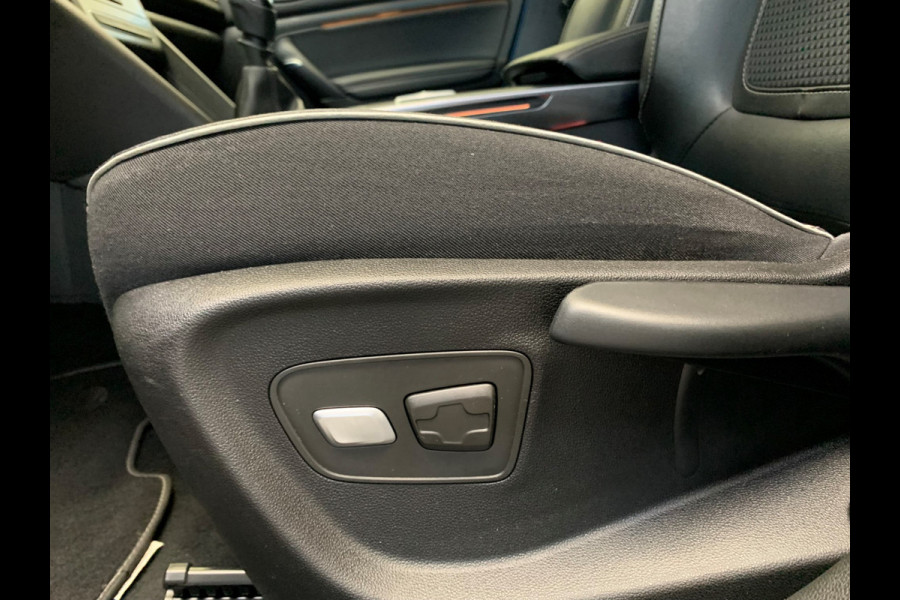 Renault Mégane Estate 1.2 TCe Bose NAVIGATIE-LEDER-PDC-LMV-SPORT.INT-1700KG Trekgewicht!!