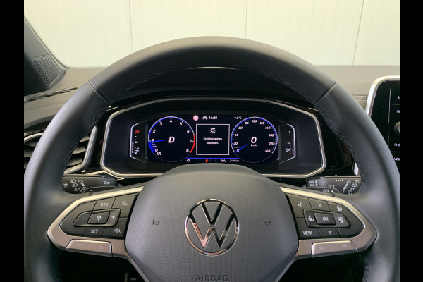 Volkswagen T-Roc 1.5 TSI R-Line 150PK IQ LIGHT-CAMERA-NAVI-ADAPT.CRUISE-LANE ASSIST-PDC-LMV-ECC