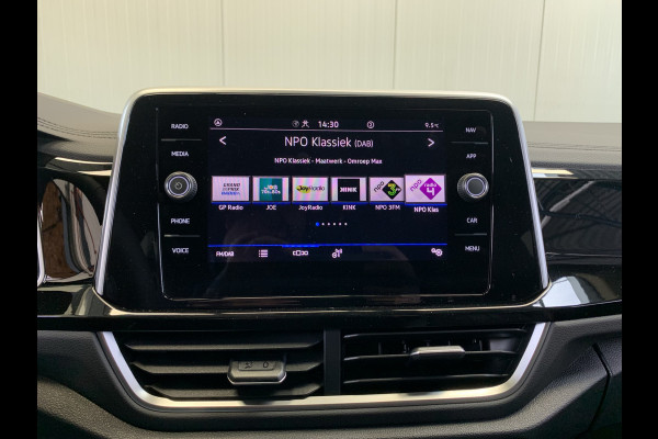Volkswagen T-Roc 1.5 TSI R-Line 150PK IQ LIGHT-CAMERA-NAVI-ADAPT.CRUISE-LANE ASSIST-PDC-LMV-ECC