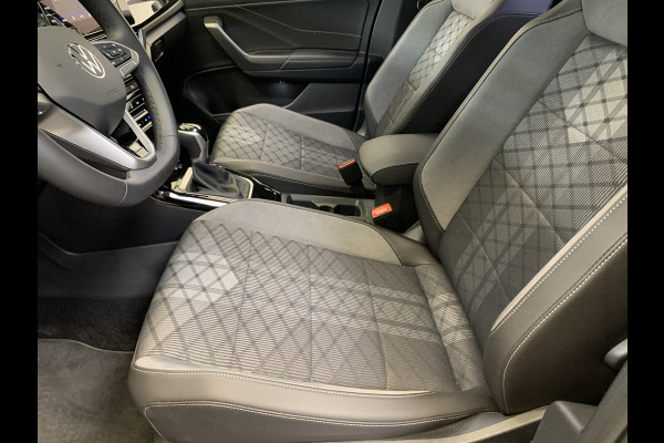 Volkswagen T-Roc 1.5 TSI R-Line 150PK IQ LIGHT-CAMERA-NAVI-ADAPT.CRUISE-LANE ASSIST-PDC-LMV-ECC