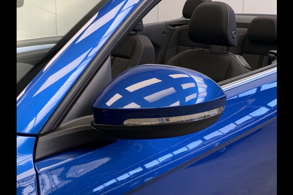 Volkswagen T-Roc Cabrio 1.0 TSI Style DIGITAL COCKPIT-NAVI-ECC-CAMERA-19 inch LMV-PARKEER FUNCTIE