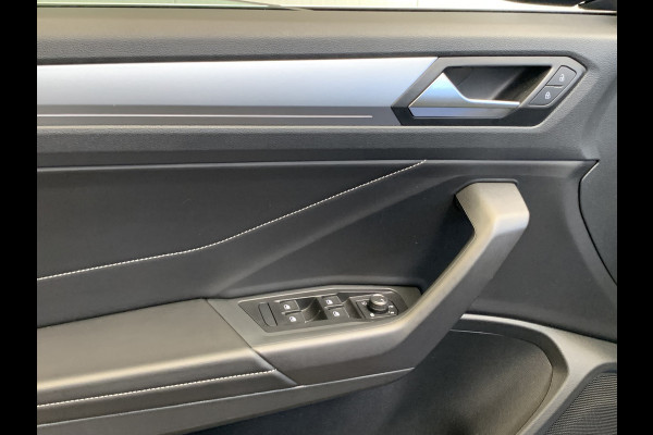 Volkswagen T-Roc Cabrio 1.0 TSI Style DIGITAL COCKPIT-NAVI-ECC-CAMERA-19 inch LMV-PARKEER FUNCTIE