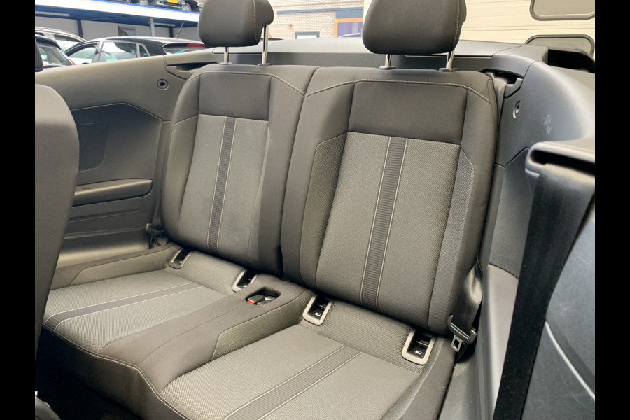 Volkswagen T-Roc Cabrio 1.0 TSI Style DIGITAL COCKPIT-NAVI-ECC-CAMERA-19 inch LMV-PARKEER FUNCTIE