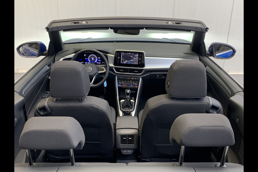 Volkswagen T-Roc Cabrio 1.0 TSI Style DIGITAL COCKPIT-NAVI-ECC-CAMERA-19 inch LMV-PARKEER FUNCTIE