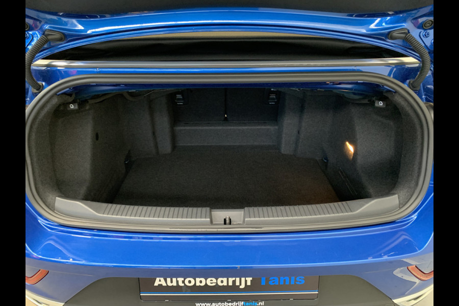 Volkswagen T-Roc Cabrio 1.0 TSI Style DIGITAL COCKPIT-NAVI-ECC-CAMERA-19 inch LMV-PARKEER FUNCTIE