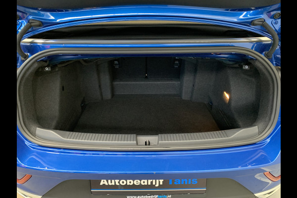 Volkswagen T-Roc Cabrio 1.0 TSI Style DIGITAL COCKPIT-NAVI-ECC-CAMERA-19 inch LMV-PARKEER FUNCTIE