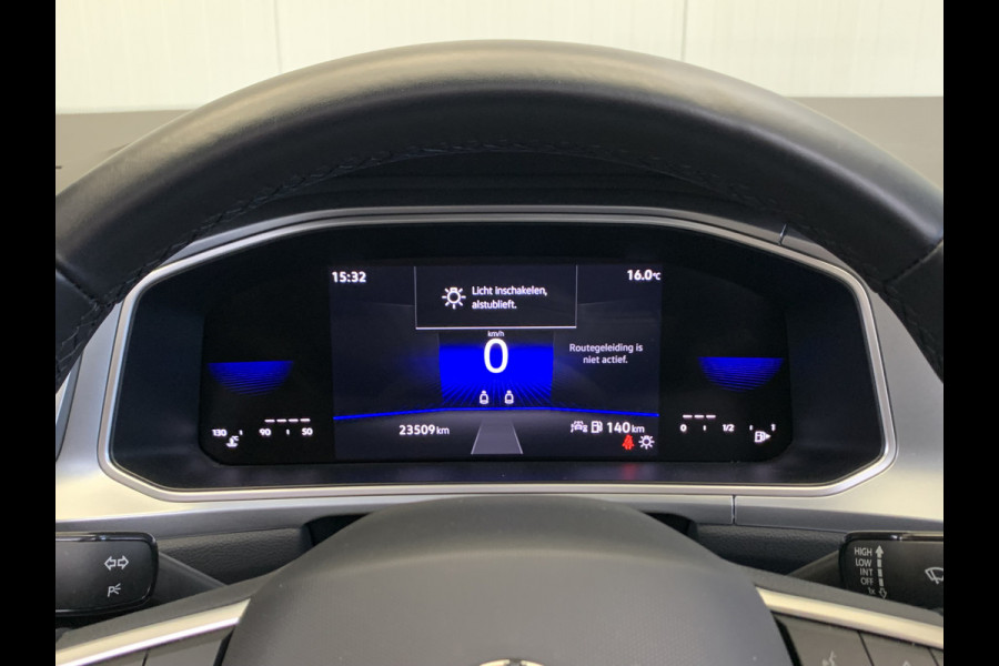Volkswagen T-Roc Cabrio 1.0 TSI Style DIGITAL COCKPIT-NAVI-ECC-CAMERA-LMV