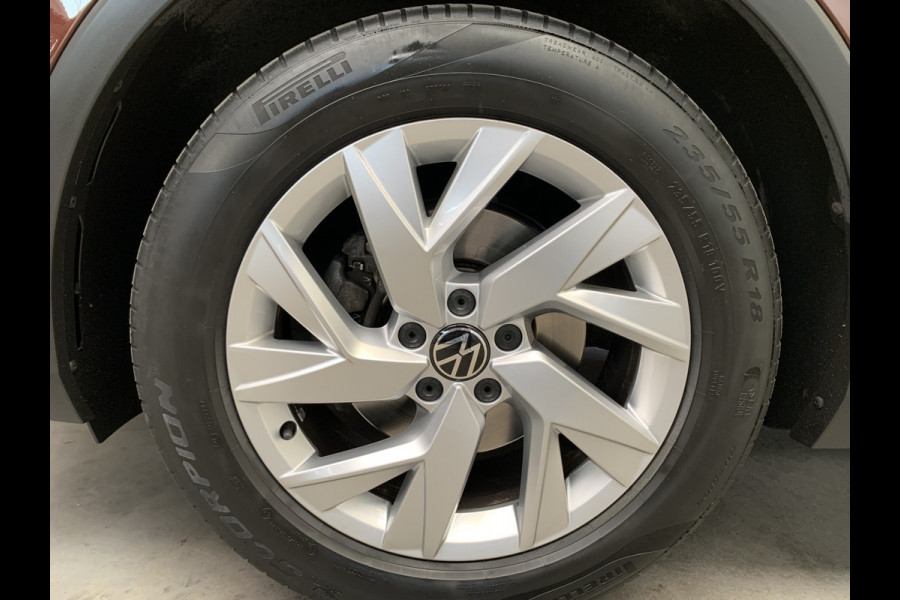 Volkswagen Tiguan 1.5 TSI Elegance NAVI-ECC-PARK ASSIST-SPORT.INT-ADAPTIVE CRUISE-LMV-LANE ASSIST
