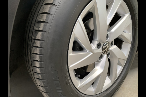 Volkswagen Tiguan 1.5 TSI Elegance NAVI-ECC-PARK ASSIST-SPORT.INT-ADAPTIVE CRUISE-LMV-LANE ASSIST