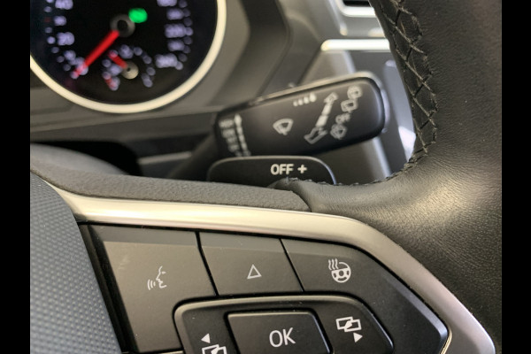 Volkswagen Tiguan 1.5 TSI Elegance NAVI-ECC-PARK ASSIST-SPORT.INT-ADAPTIVE CRUISE-LMV-LANE ASSIST