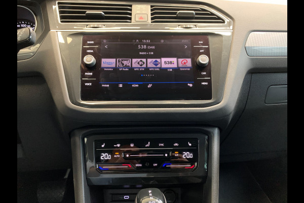 Volkswagen Tiguan 1.5 TSI Elegance NAVI-ECC-PARK ASSIST-SPORT.INT-ADAPTIVE CRUISE-LMV-LANE ASSIST
