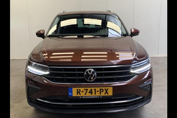Volkswagen Tiguan 1.5 TSI Elegance NAVI-ECC-PARK ASSIST-SPORT.INT-ADAPTIVE CRUISE-LMV-LANE ASSIST