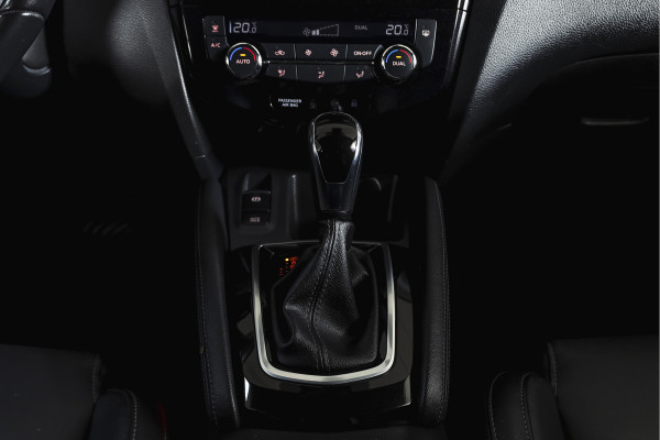 Nissan QASHQAI 1.3 DIG-T 158 PK Premium Edition - Automaat | Trekhaak | Pano | Leder | Cruise | Elek. stoel | 360 Camera | NAV | ECC | LM 19" |
