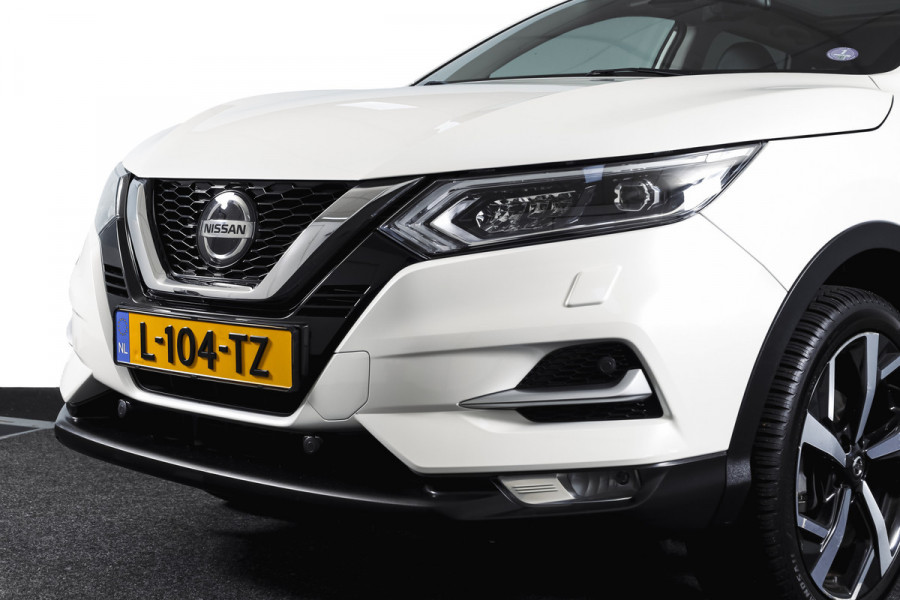 Nissan QASHQAI 1.3 DIG-T 158 PK Premium Edition - Automaat | Trekhaak | Pano | Leder | Cruise | Elek. stoel | 360 Camera | NAV | ECC | LM 19" |