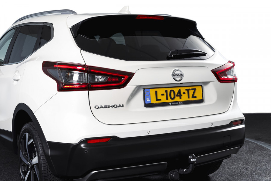 Nissan QASHQAI 1.3 DIG-T 158 PK Premium Edition - Automaat | Trekhaak | Pano | Leder | Cruise | Elek. stoel | 360 Camera | NAV | ECC | LM 19" |