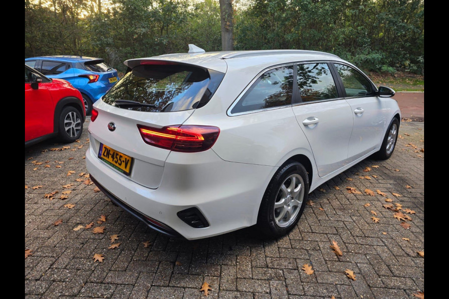 Kia Ceed Sportswagon 1.0 T-GDi DynamicLine | 1E EIGENAAR | 3/6 OF 12MND GARANTIE | CRUISE | TREKHAAK | AIRCO | LMV |