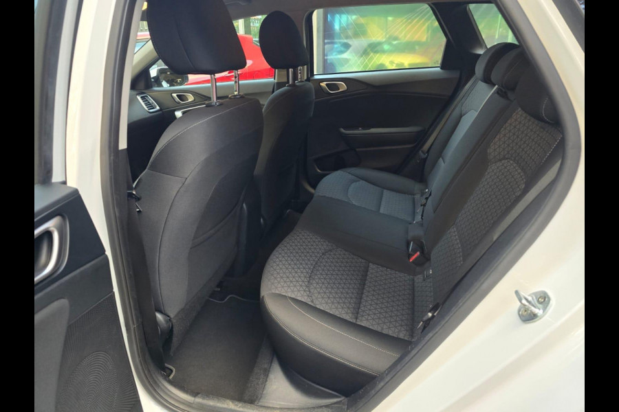 Kia Ceed Sportswagon 1.0 T-GDi DynamicLine | 1E EIGENAAR | 3/6 OF 12MND GARANTIE | CRUISE | TREKHAAK | AIRCO | LMV |