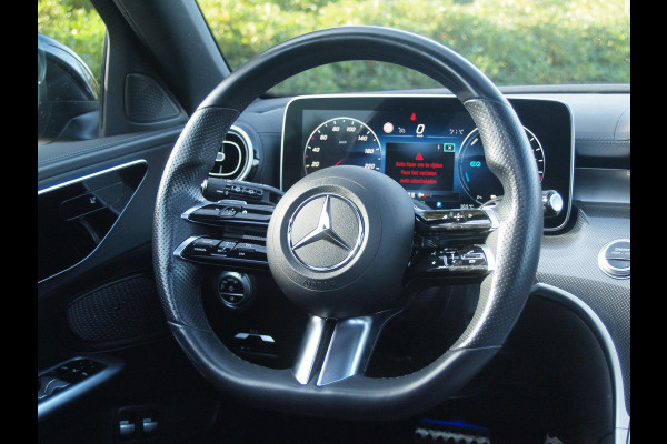 Mercedes-Benz C-Klasse Estate 300 e AMG Line | Panoramadak | AMG-Pakket | Night Pack | Burmester | Camera | Sfeerverlichting | NL-Auto |