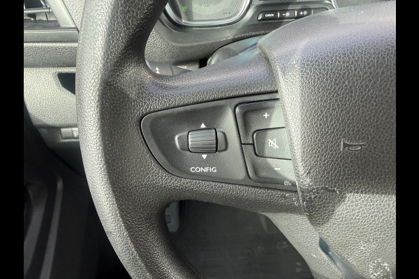 Opel e-Vivaro e-Vivaro 75kWh 136PK