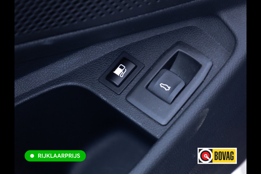 BMW 3 Serie Touring 320e Business Edition Plus | Camera | PDC V+A | Elec. achterklep | Cruise | Navigatie pro | Afn.Trekhaak Apple carplay/Android auto, Lederen bekleding, 18"LMV