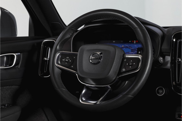 Volvo XC40 2.0 B3 165 PK Core | Elek. Trekhaak  | Adapt. Cruise | Stoel-+Stuurverw. | Camera | NAV + Carplay | ECC | LM 18" |