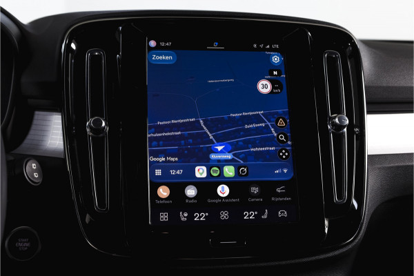 Volvo XC40 2.0 B3 165 PK Core | Elek. Trekhaak  | Adapt. Cruise | Stoel-+Stuurverw. | Camera | NAV + Carplay | ECC | LM 18" |