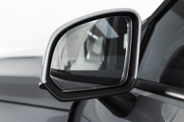 Volvo XC40 2.0 B3 165 PK Core | Elek. Trekhaak  | Adapt. Cruise | Stoel-+Stuurverw. | Camera | NAV + Carplay | ECC | LM 18" |