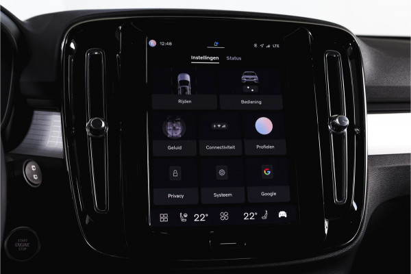 Volvo XC40 2.0 B3 165 PK Core | Elek. Trekhaak  | Adapt. Cruise | Stoel-+Stuurverw. | Camera | NAV + Carplay | ECC | LM 18" |