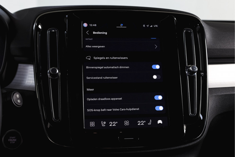 Volvo XC40 2.0 B3 165 PK Core | Elek. Trekhaak  | Adapt. Cruise | Stoel-+Stuurverw. | Camera | NAV + Carplay | ECC | LM 18" |