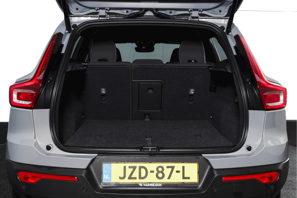 Volvo XC40 2.0 B3 165 PK Core | Elek. Trekhaak  | Adapt. Cruise | Stoel-+Stuurverw. | Camera | NAV + Carplay | ECC | LM 18" |