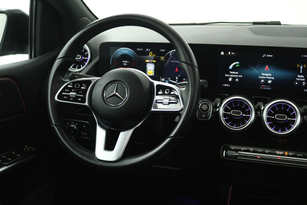 Mercedes-Benz B-Klasse 200 Business Solution Luxury (PANORAMADAK, MEMORY SEATS, SFEERVERLICHTING, CAMERA, 1e EIGENAAR, GOED ONDERHOUDEN)