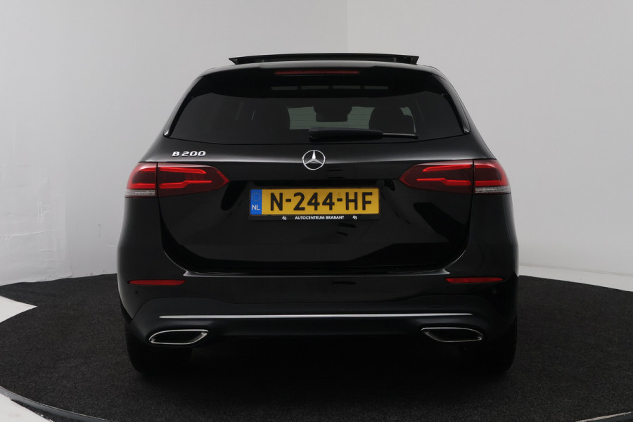 Mercedes-Benz B-Klasse 200 Business Solution Luxury (PANORAMADAK, MEMORY SEATS, SFEERVERLICHTING, CAMERA, 1e EIGENAAR, GOED ONDERHOUDEN)