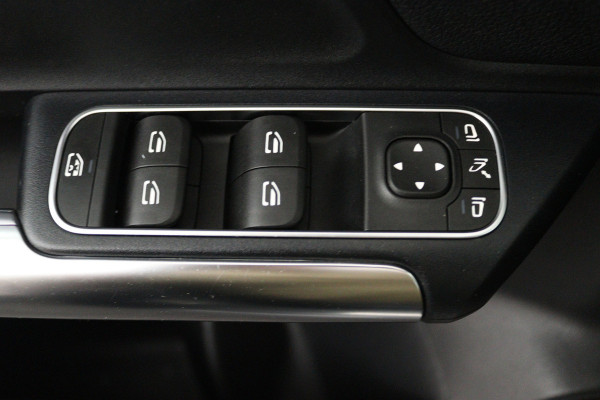 Mercedes-Benz B-Klasse 200 Business Solution Luxury (PANORAMADAK, MEMORY SEATS, SFEERVERLICHTING, CAMERA, 1e EIGENAAR, GOED ONDERHOUDEN)