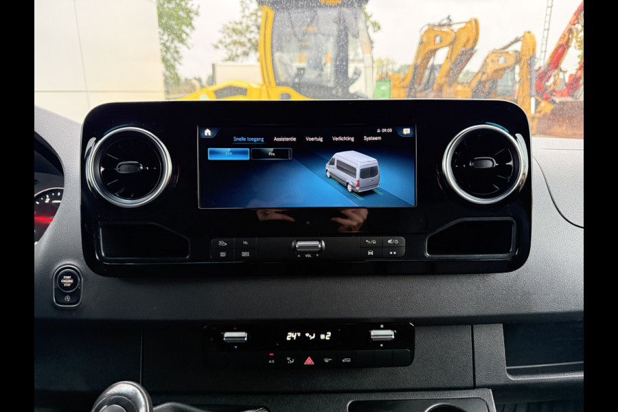 Mercedes-Benz Sprinter 317 1.9 CDI Widescreen 10.25inch Mercedes ME LED Climate Control Cruise Control Camera Carplay Navigatie Lederen stoelen Lucht g