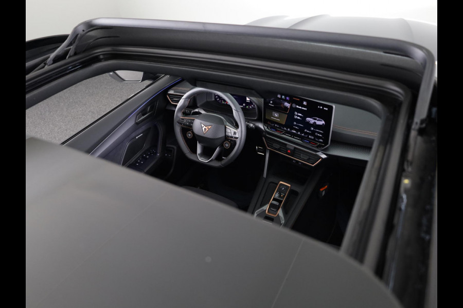 CUPRA Formentor 1.5 TSI e-Hybrid VZ Performance 272PK | 19 Inch | Panoramadak | DCC | ACC | Elektrisch verstelbare voorstoel | Keyless Entry | Achteruitrijcamera |