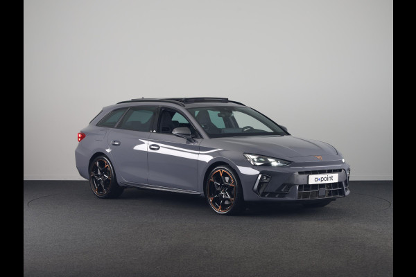 CUPRA Leon 1.5 TSI e-Hybrid VZ Performance 272 pk Automaat (DSG) | Navigatie | Panoramadak | Parkeersensoren | Achteruitrijcamera | Stoelverwarming | Keyless | Sennheiser Geluidssysteem |  LED Matrix koplampen | Alcantara bekleding |