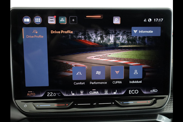 CUPRA Leon 1.5 TSI e-Hybrid VZ Performance 272 pk Automaat (DSG) | Navigatie | Panoramadak | Parkeersensoren | Achteruitrijcamera | Stoelverwarming | Keyless | Sennheiser Geluidssysteem |  LED Matrix koplampen | Alcantara bekleding |
